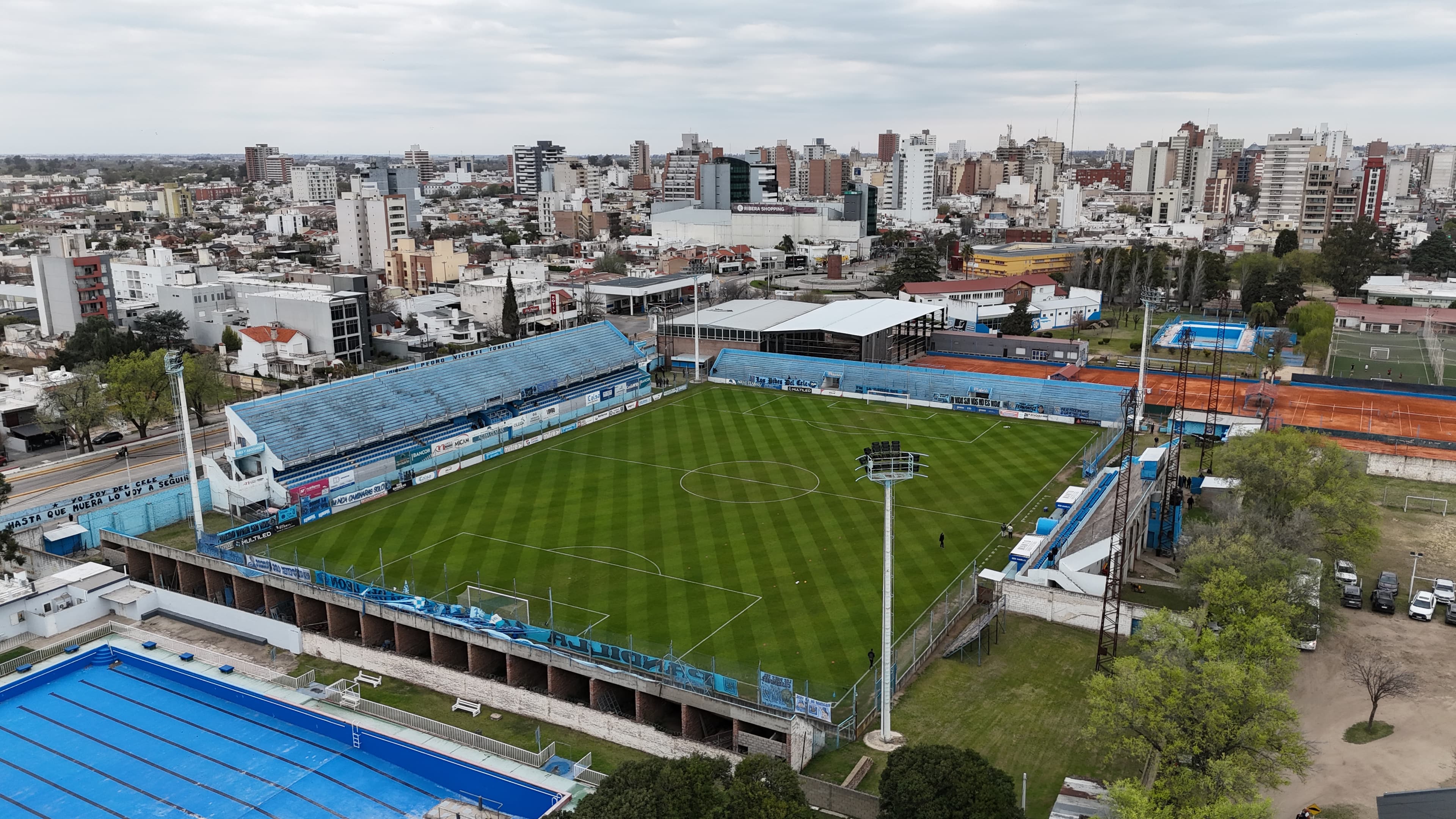 Estadio Antonio Candini - Panorámica de la sede y campos deportivos